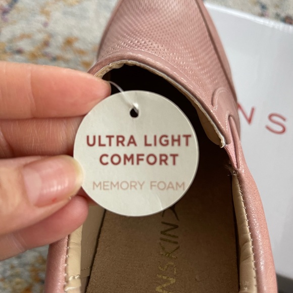 DANSKIN PINK VEGAN LEATHER FLOATER SIZE 9 - Picture 7 of 11